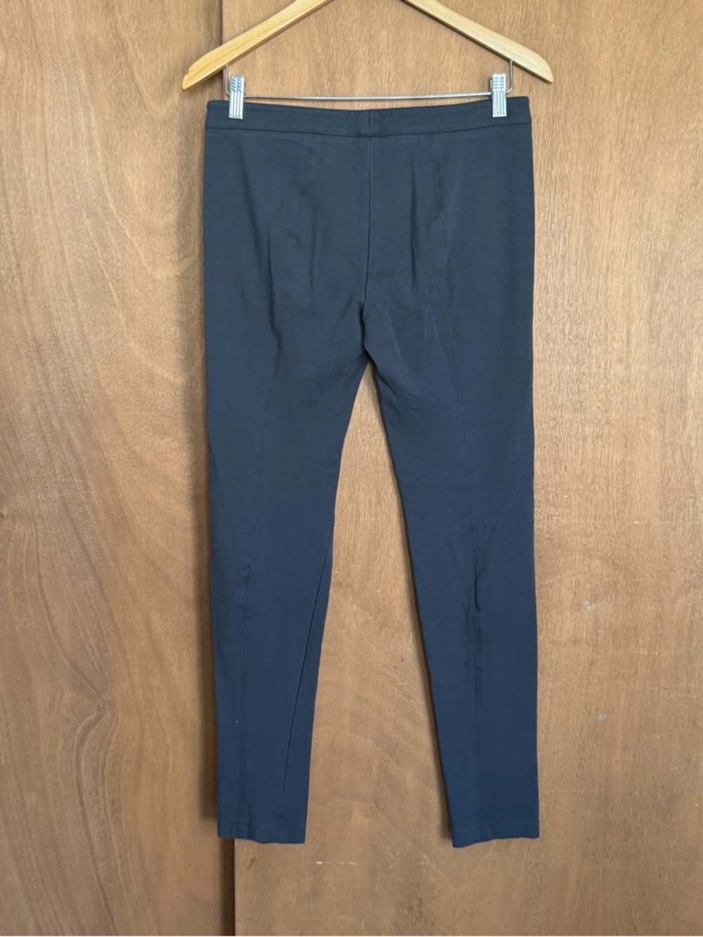 Vince Grey Stretch Zip Pocket Skinny pants size 8. - Picture 2 of 8